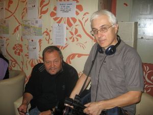 Režisér a Marián Kleis (vľavo).